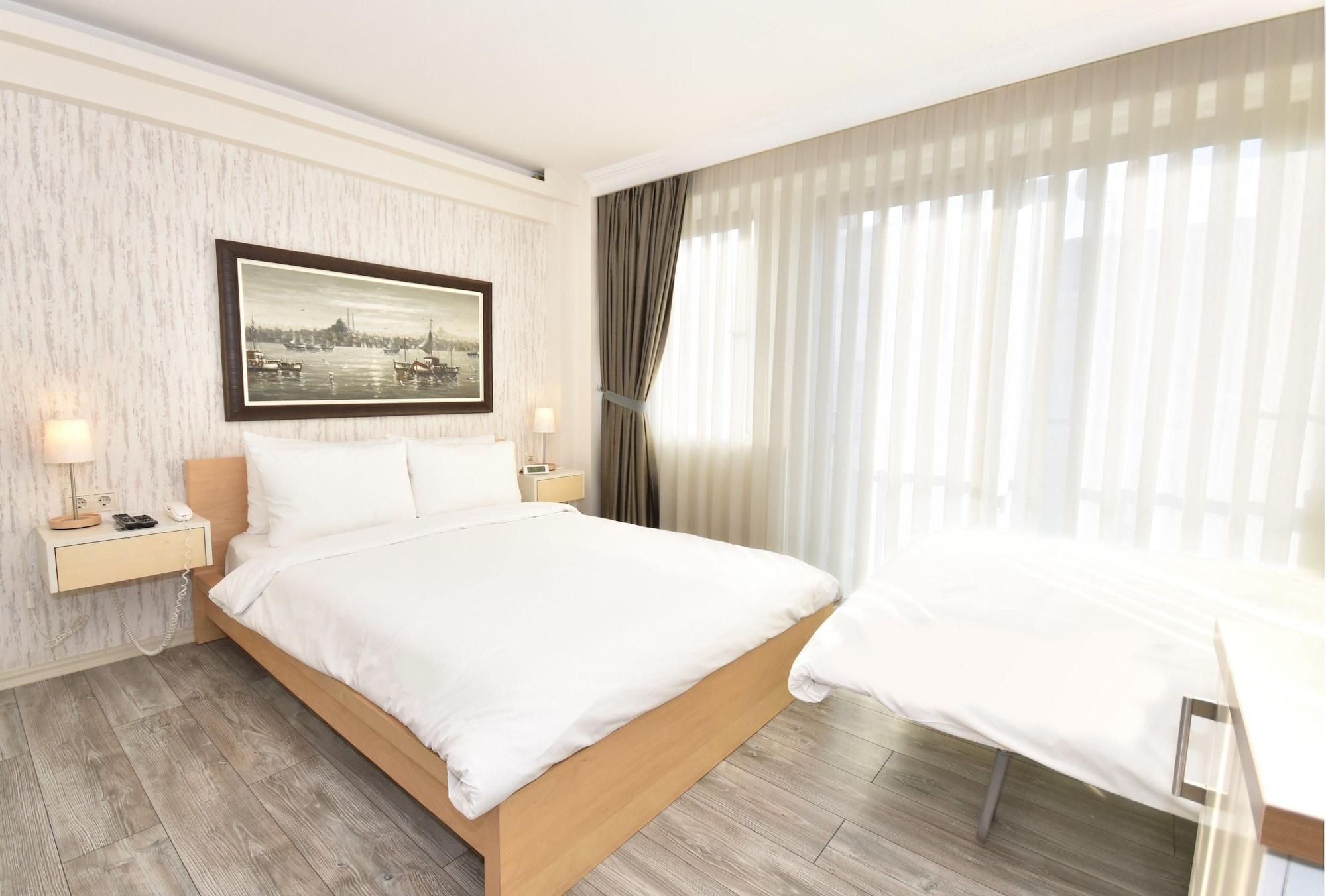อีลานัซ โฮเต็ล Hotel อิสตันบูล ภายนอก รูปภาพ