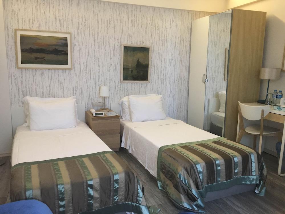 อีลานัซ โฮเต็ล Hotel อิสตันบูล ภายนอก รูปภาพ